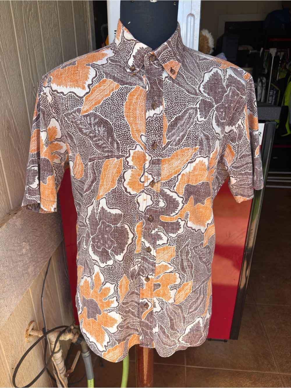 PreOwned Reyn Spooner Tailored Hawaiian Print Full Button Large Multicolor